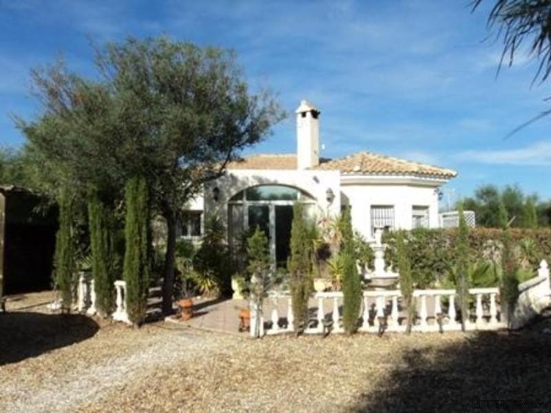 Villa in Zurgena