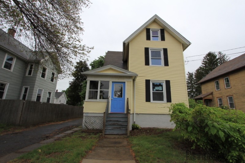 53 New King St Enfield, CT, 06082..