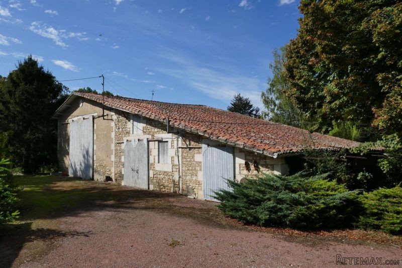 Old Farm House Estate To Renovate.. - 2