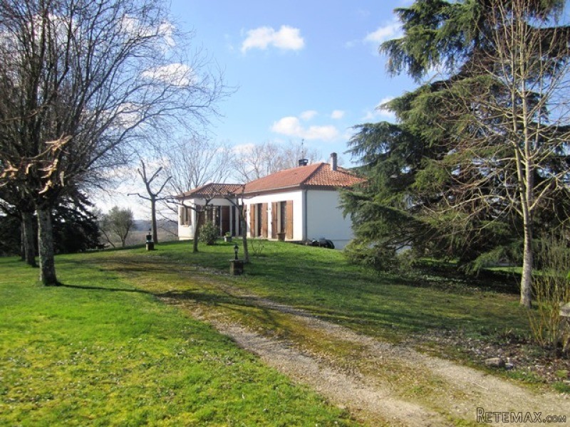 A Small Countryside Estate For Sale..