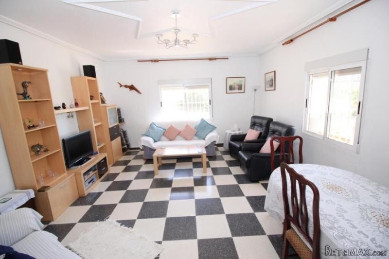 Uniquely yours - 4bed 2bath villa w/.. - 2