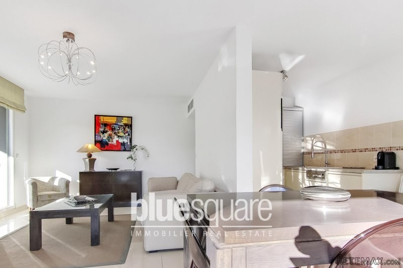 SOLE AGENT superb 2 bedroom apartment.. - 2