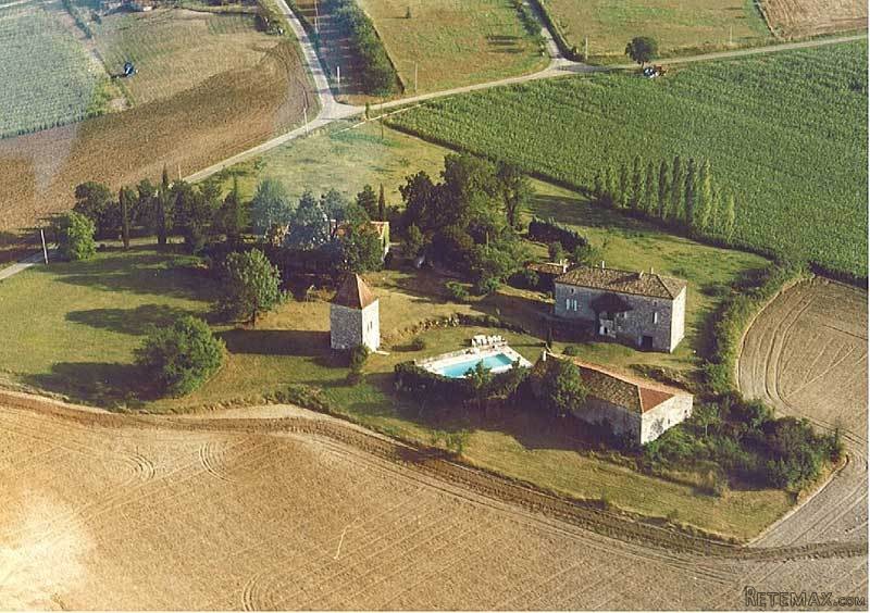 Charming Rural Ensemble Of 2 Houses..