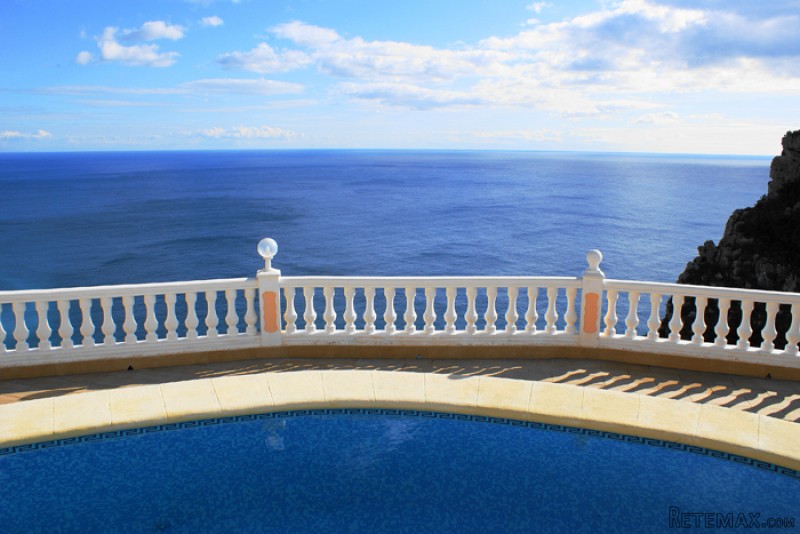 Villa On The Seafront With A Fantastic..