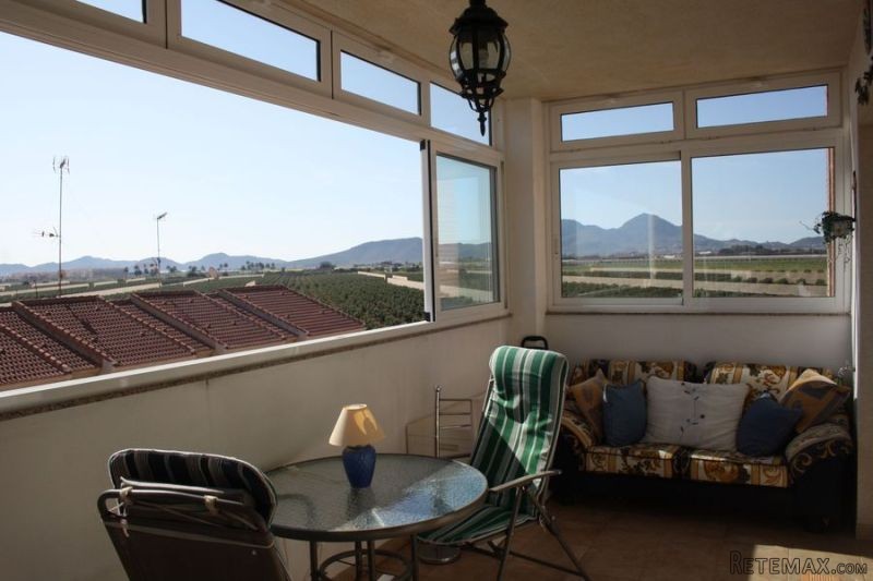 Apartment for sale in Los Nietos
