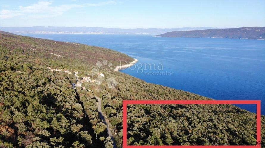PROSTRANO ZEMLJIŠTE S PRISTUPOM PLAŽI! - 2