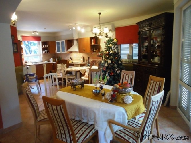 Pula, apartmanska kuća 300 m od mora - 4