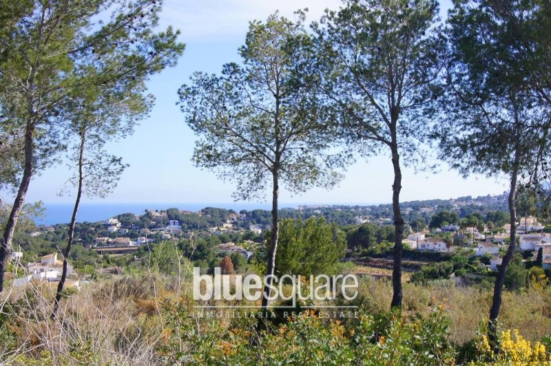 Panoramic views over the hills of..