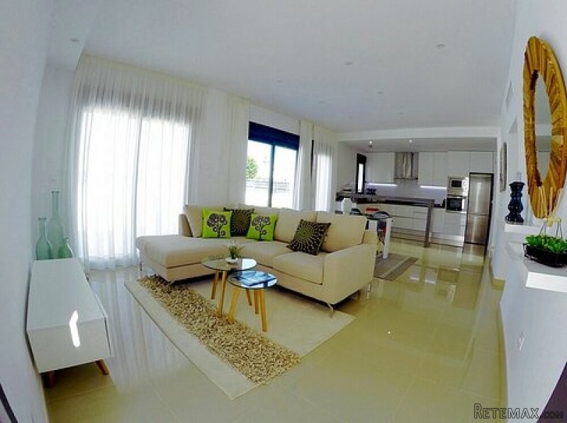* Stunning 3 Bed Detached Villas in San.. - 2