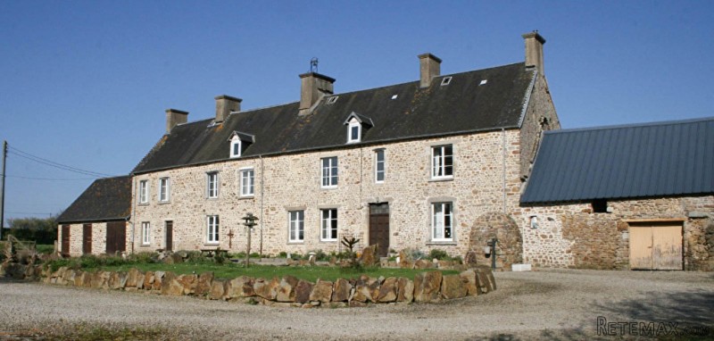 Country Stone House With Land And.. - 2