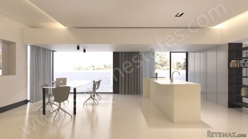 Flat Penthouse, Expertly Converted