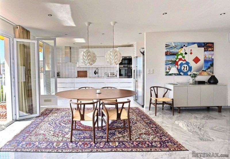 Sale Apartment - Juan-les-Pins - 2