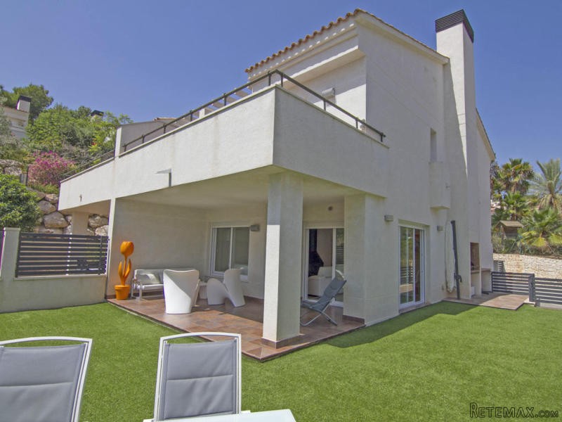 4 Bedrooms - Apartment - Alicante - For..