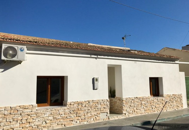 4 Bedrooms - Semi Detached - Alicante -..