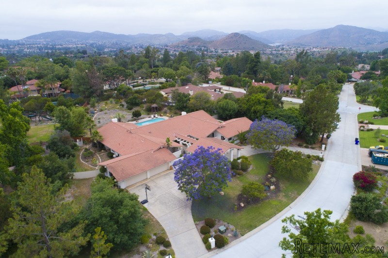 18676 Avenida Cordillera - 2
