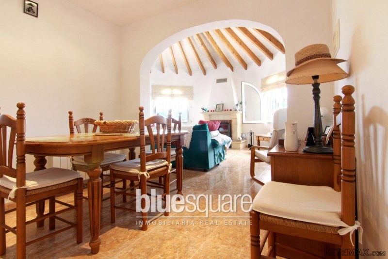 3 Bedroom 2 bathroom detached villa in.. - 2