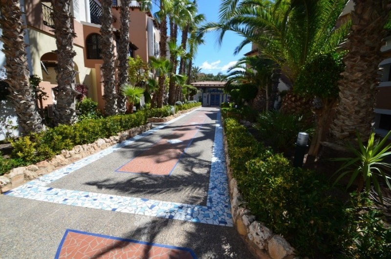 2 Bedrooms - Apartment - Alicante - For..