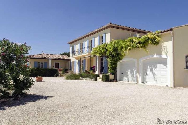 5 Bedroom Villa For Sale