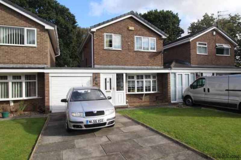 3 bedroom, Link Detached House house..