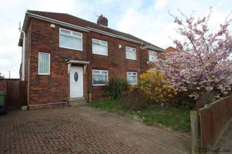 3 bedroom, Semi-detached House house..