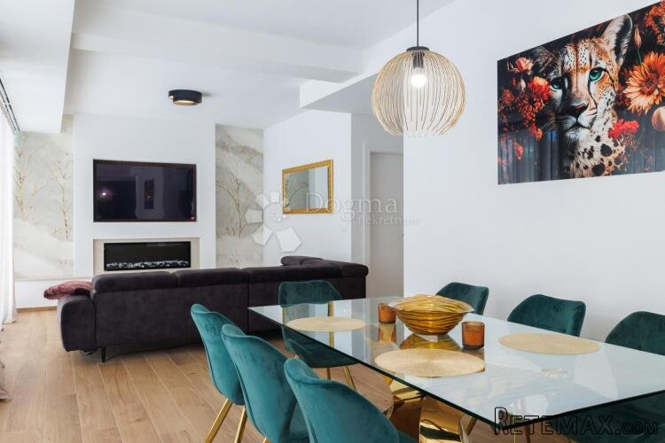 Luksuzna villa s grijanim bazenom u okolici Rovinja