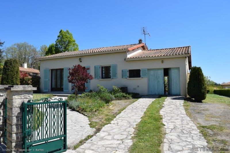 Bungalow With Garage - Near to Aunac