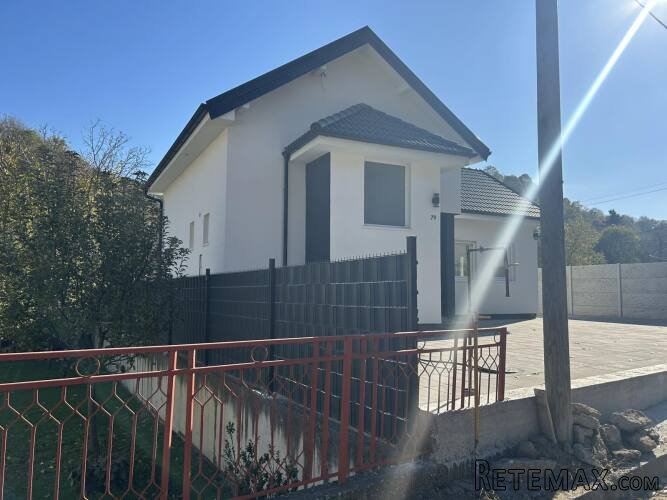 Novoizgradjena kuca u Starim Ledincima - 10
