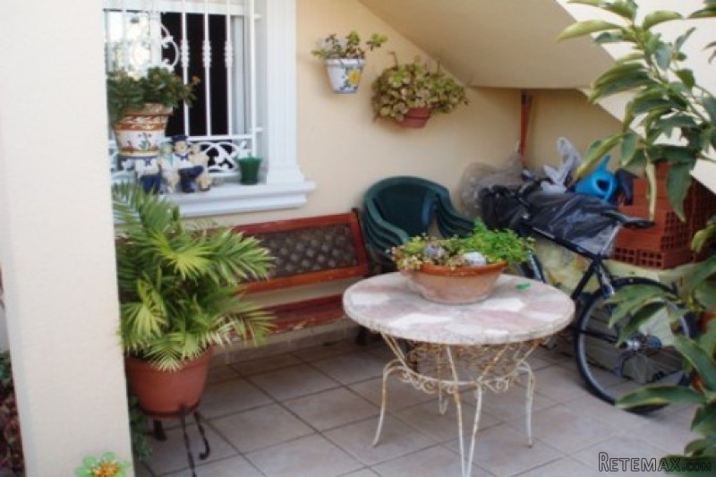 Resale · Apartment · Spain · Costa Bl..