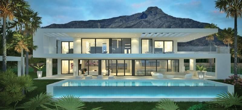 5 bedroom detached villa for sale