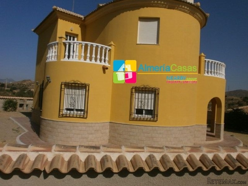 Villa For Sale In Cantoria - 2