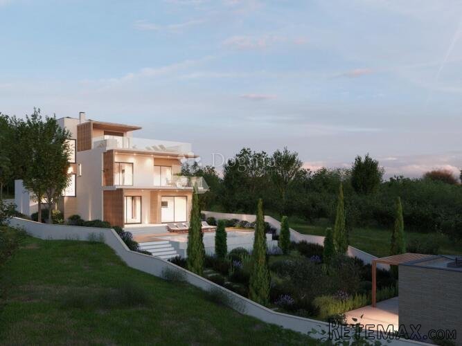 ROGOZNICA - DVORNICA - JEDINSTVENA VILA S OTVORENIM POGLEDO - 2