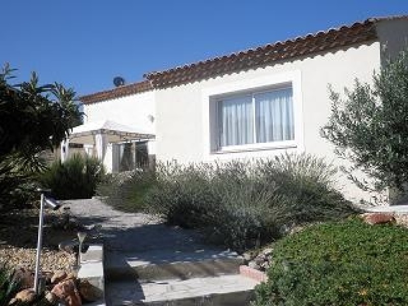 Single Storey Villa 30 M From The Canal.. - 2