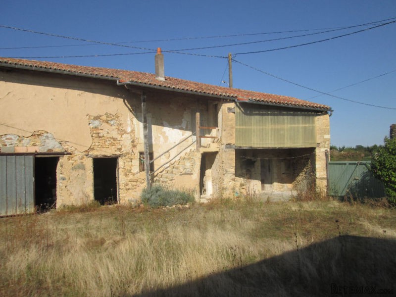 Vast Property to Renovate