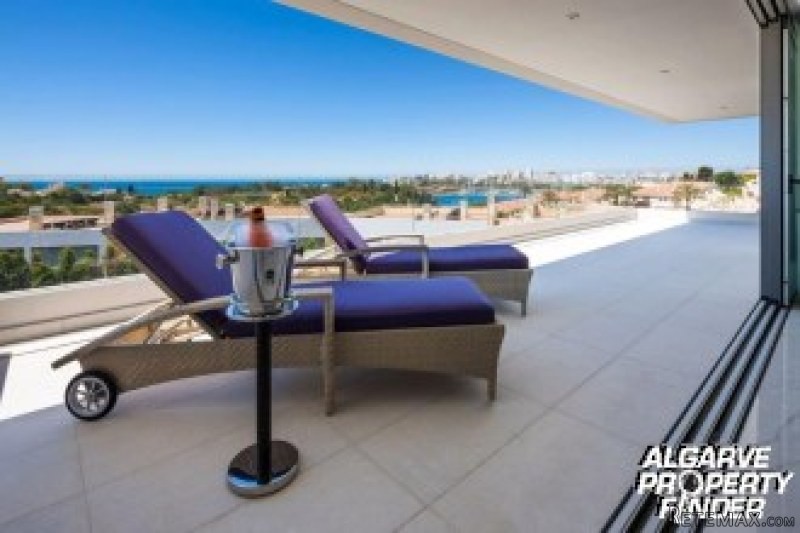 Te Koop: Appartement In West Algarve..