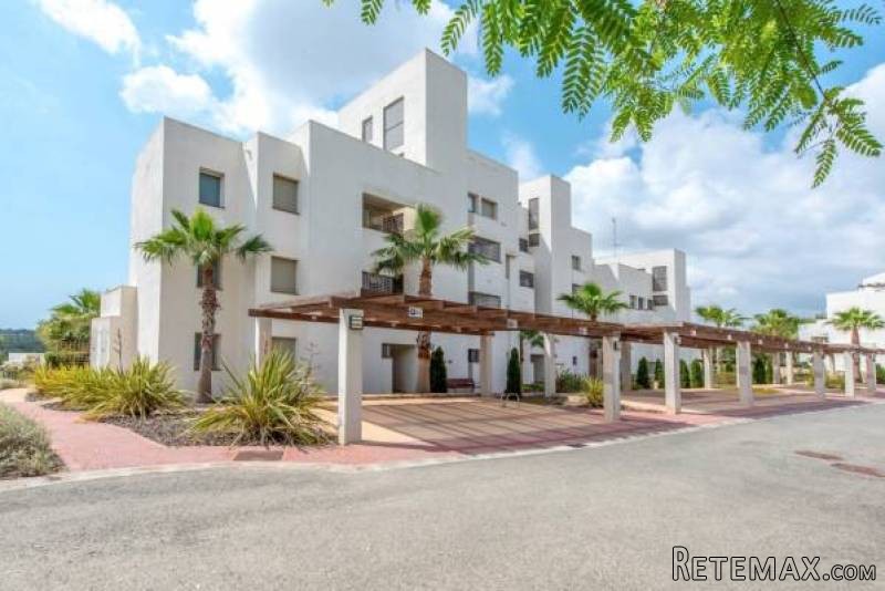 3 Bedroom 2 Bathroom Apartment In Los.. - 2