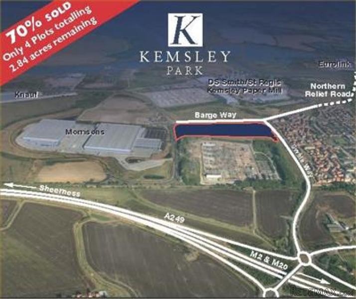 Kemsley Park, Kemsley Field Business..