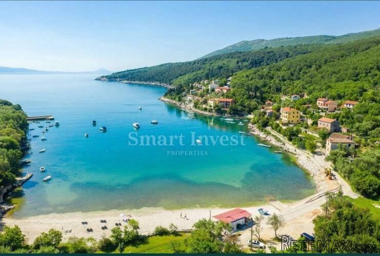 LABIN, prodaje se građevinsko zemljište u blizini mora