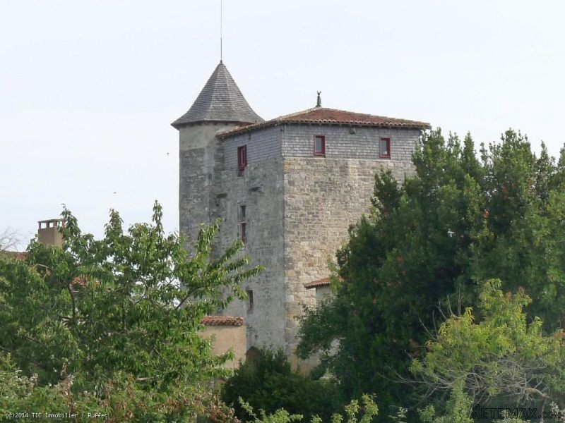 Superb historic 13th century property