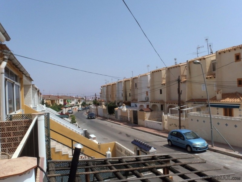 2 Bedrooms Apartment For Sale