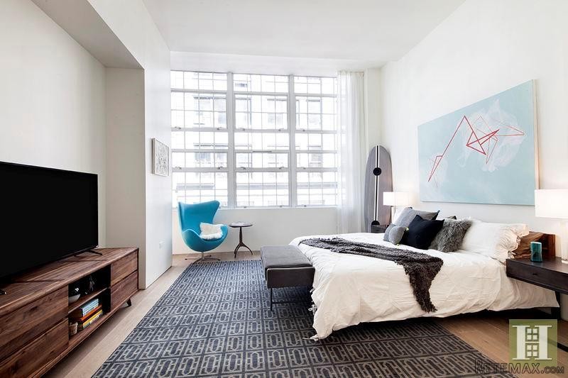 3 bedroom Property For Sale: 200 WATER.. - 2