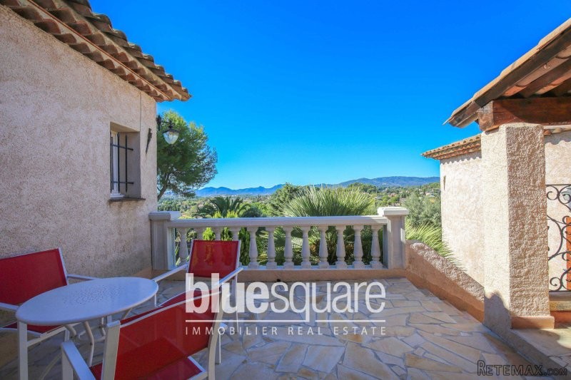 3 bedrooms apartment with pool in..