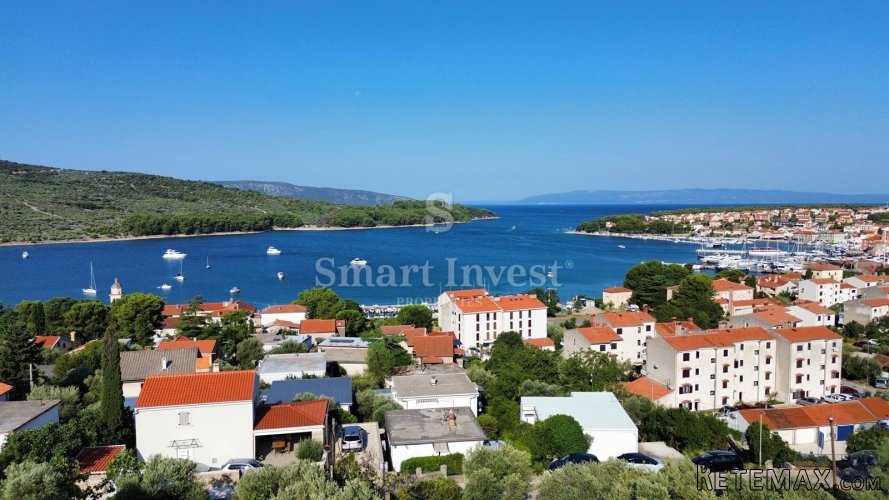 CRES, stan 3S+DB s pogledom na more i vrtom u novogradnji u.. - 2