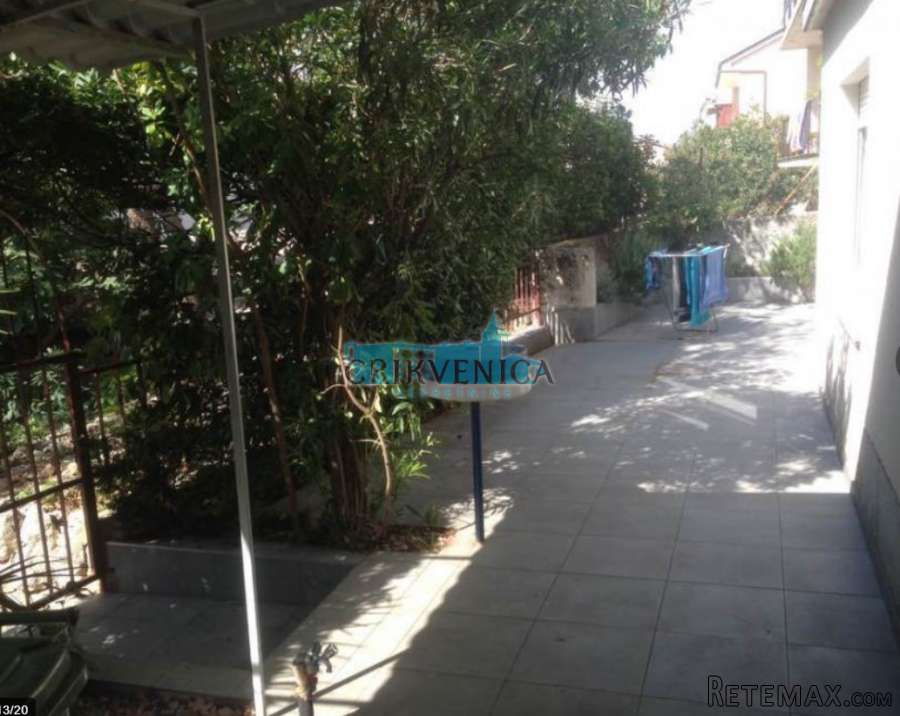 Crikvenica, blizina centra - etaža 84,71 m2 - 2