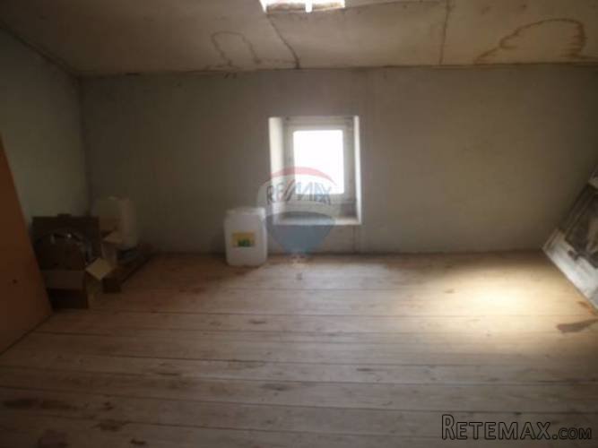 Istra, Kanfanar- Stara istarska kuća u nizu s 660m2 urb.... - 3