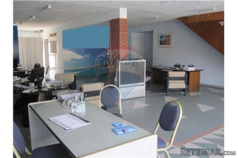 Commercial/Retail - For Rent -..
