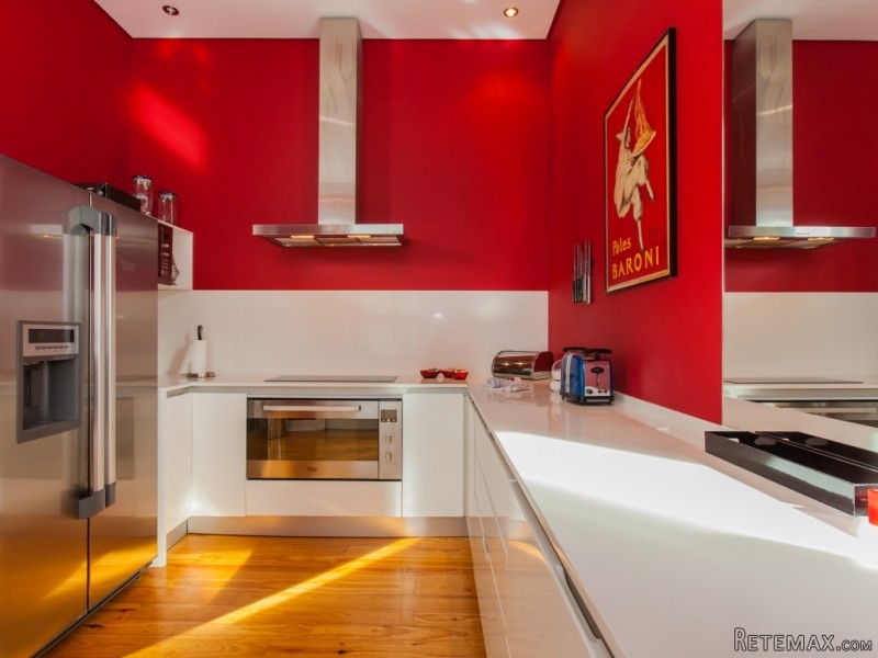 3-Bedroom Downtown Lisbon Apartment - 2