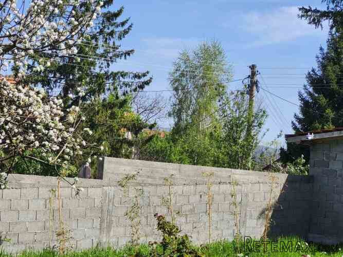 Sredjena kuca 200m2 sa visokim zidovima i potpuno privatnoscu - 8