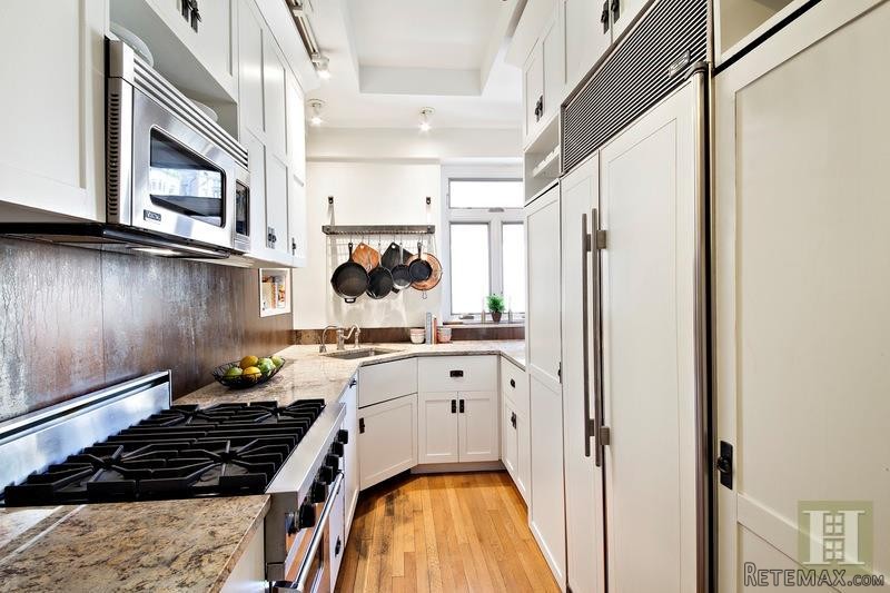 2 bedroom Apartment For Sale: 2 WEST.. - 2