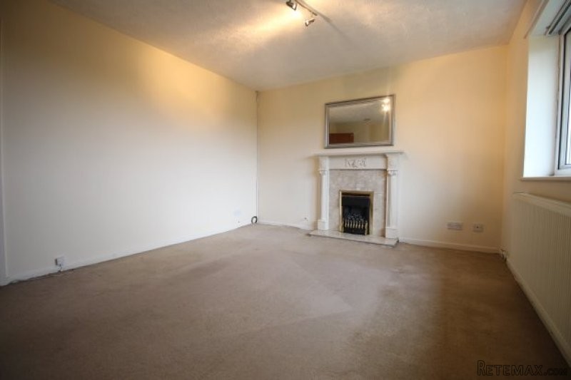 2 bedroom, Flat house for sale - 2