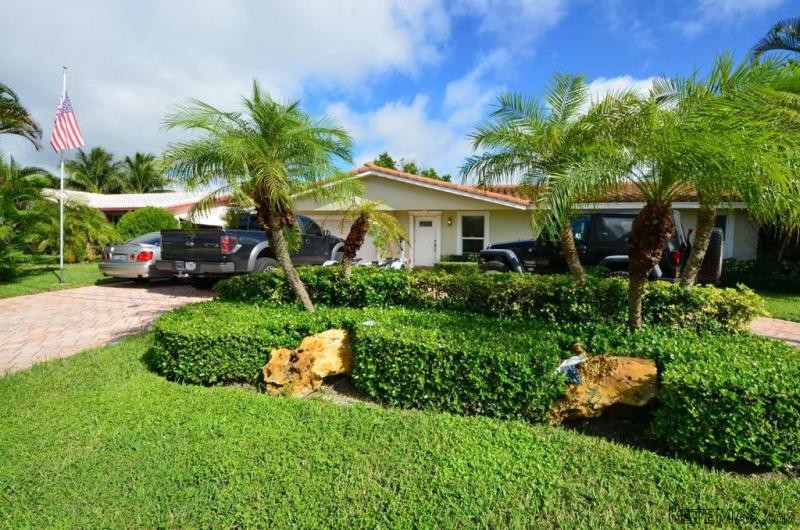 2731 Ne 5th St, Pompano Beach, FL -..